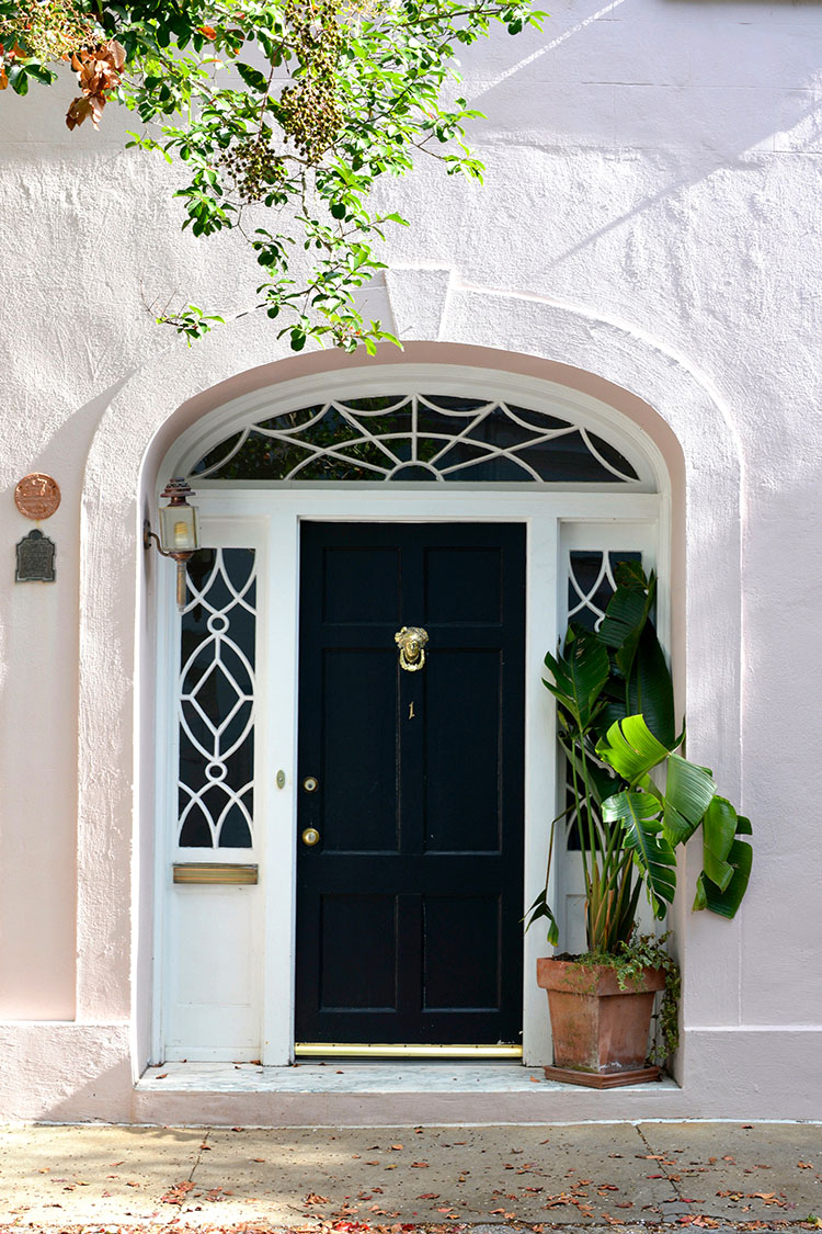 1704_puerta_de_entrada_b